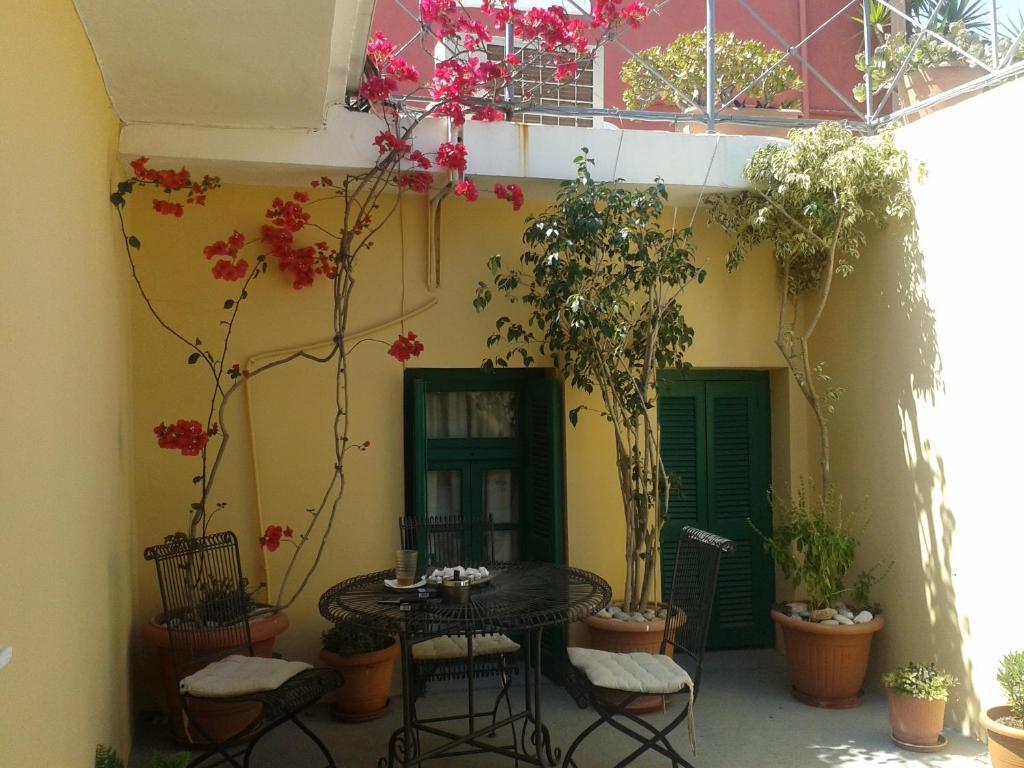 Via Via Hotel Rhodes City 外观 照片